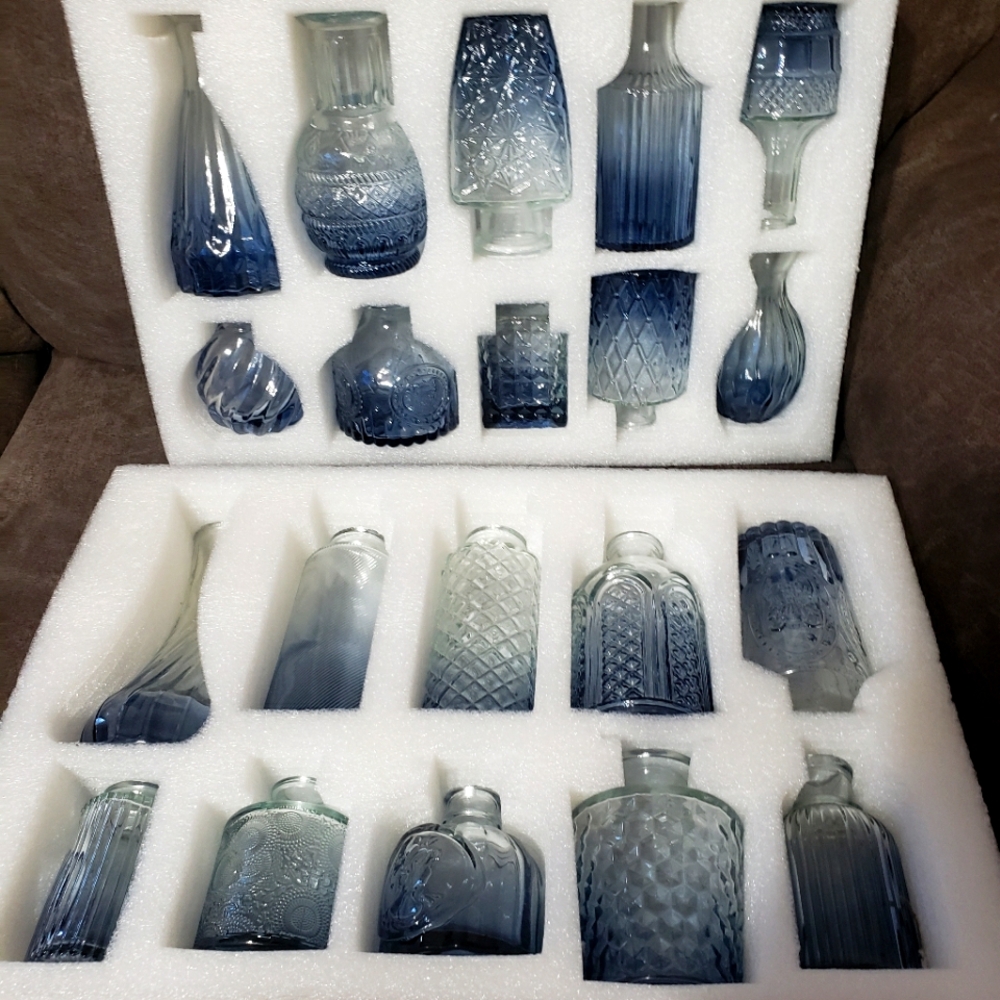 Mini vases